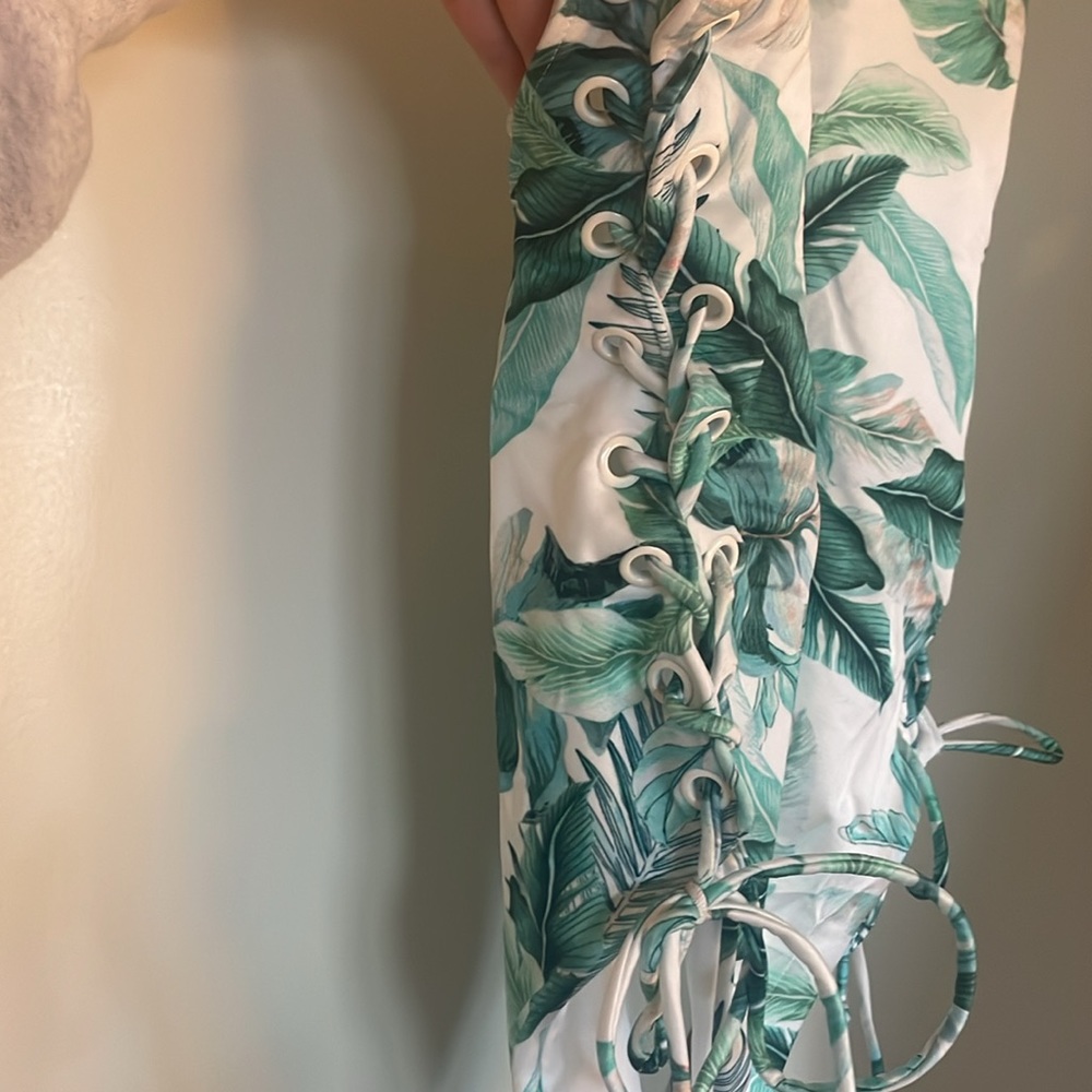 One Piece Bathing Suit - Picture 5 of 8